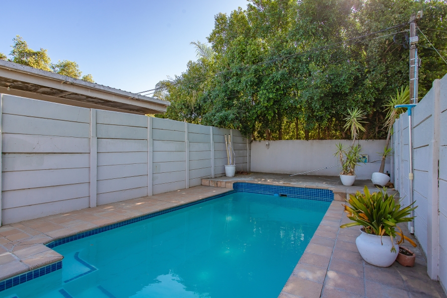 4 Bedroom Property for Sale in Paarl North Western Cape